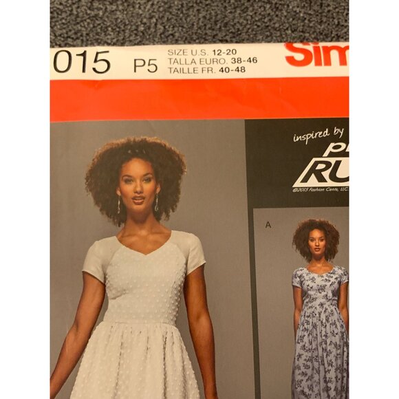 Simplicity Project Runway Dress Pattern 8015 Size 12-20 uncut - Picture 2 of 3